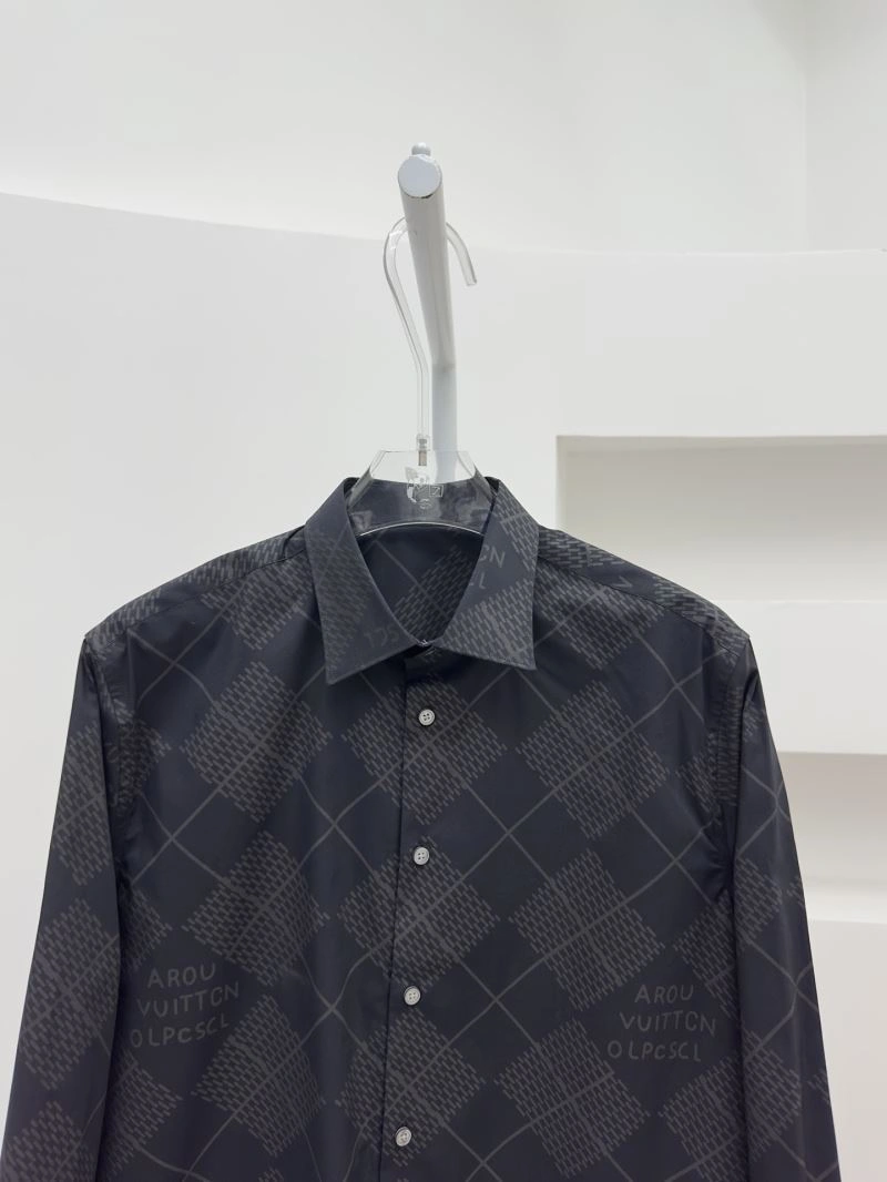 Resilient Louis Vuitton Shirts 138989