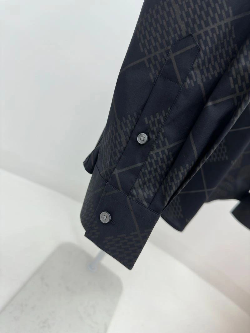 Resilient Louis Vuitton Shirts 138989