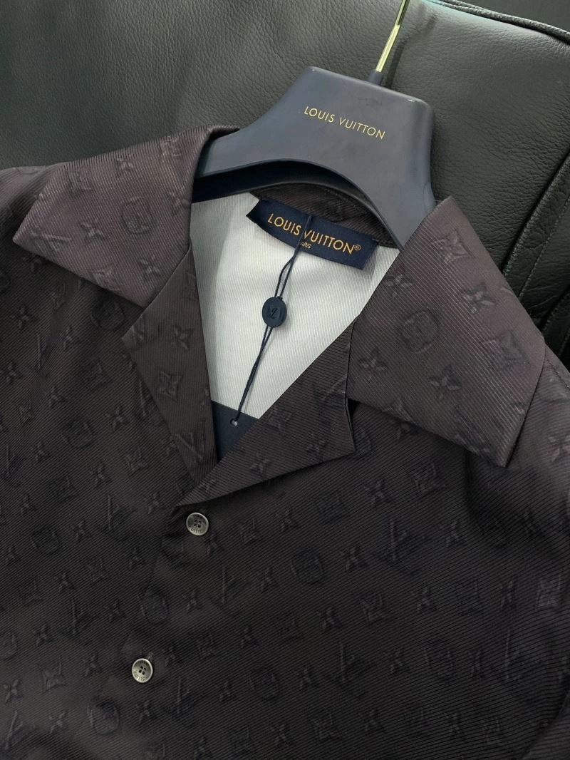 Louis Vuitton Shirts Snug 137520