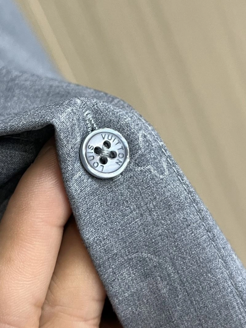 Louis Vuitton Shirts Affordable 137503
