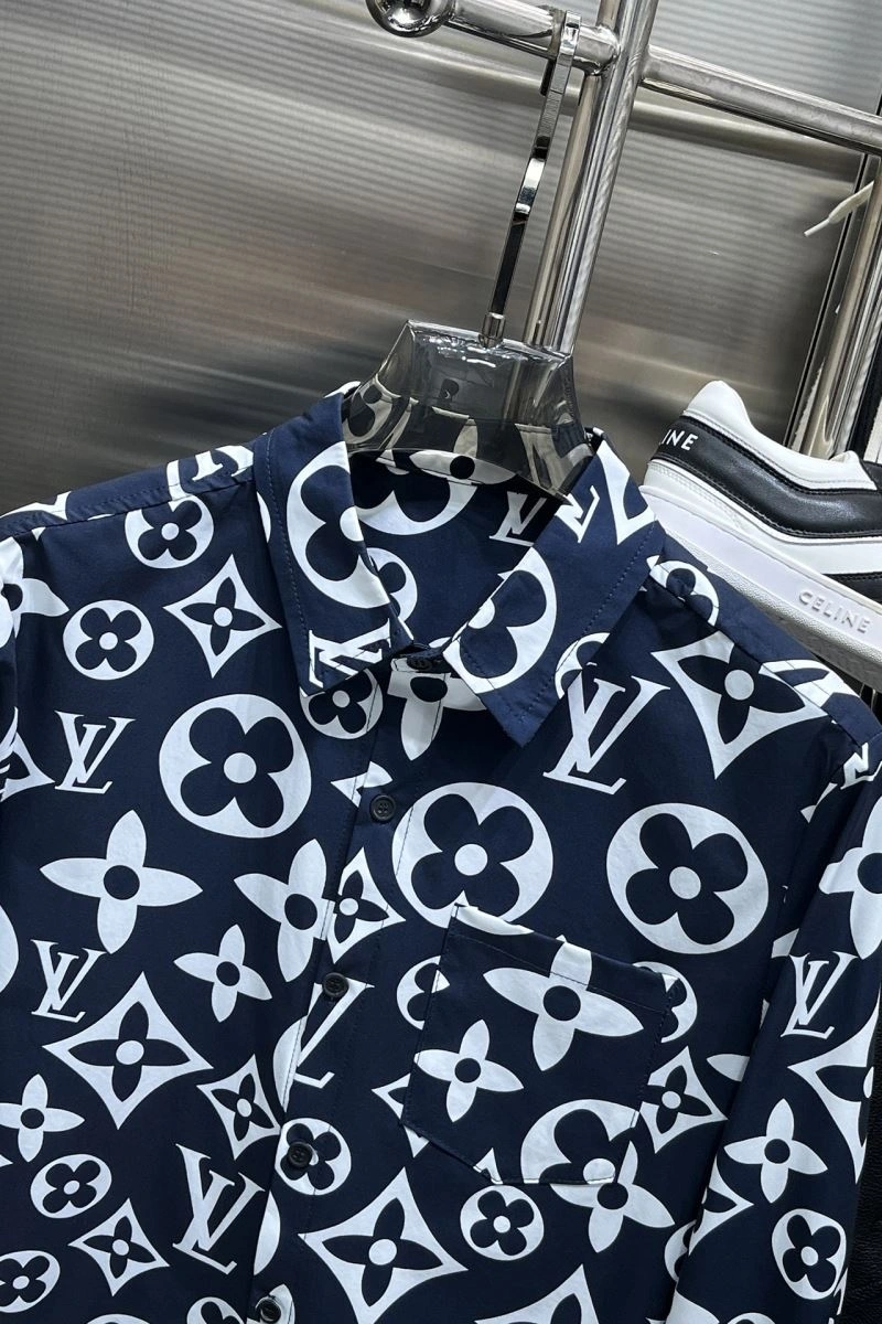 Louis Vuitton Shirts Snug 137494