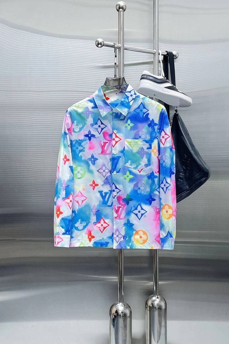 WaterResistant Louis Vuitton Shirts 137514