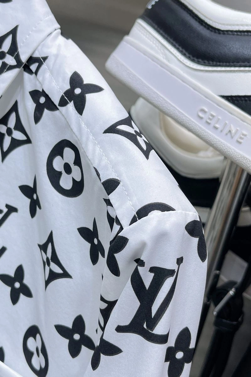 Practical Louis Vuitton Shirts 137508