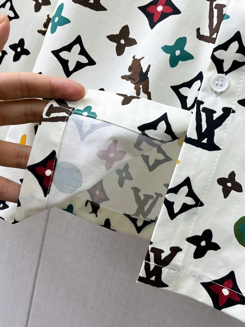 Refined Louis Vuitton Shirts 137476