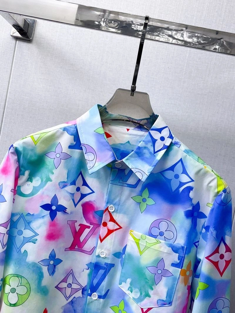 EyeCatching Louis Vuitton Shirts 137460
