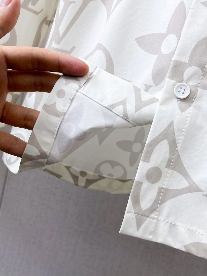 Louis Vuitton Shirts Youthful 137458