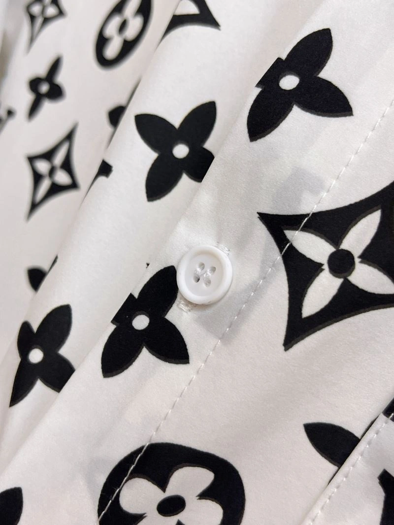 Sustainable Louis Vuitton Shirts 137457