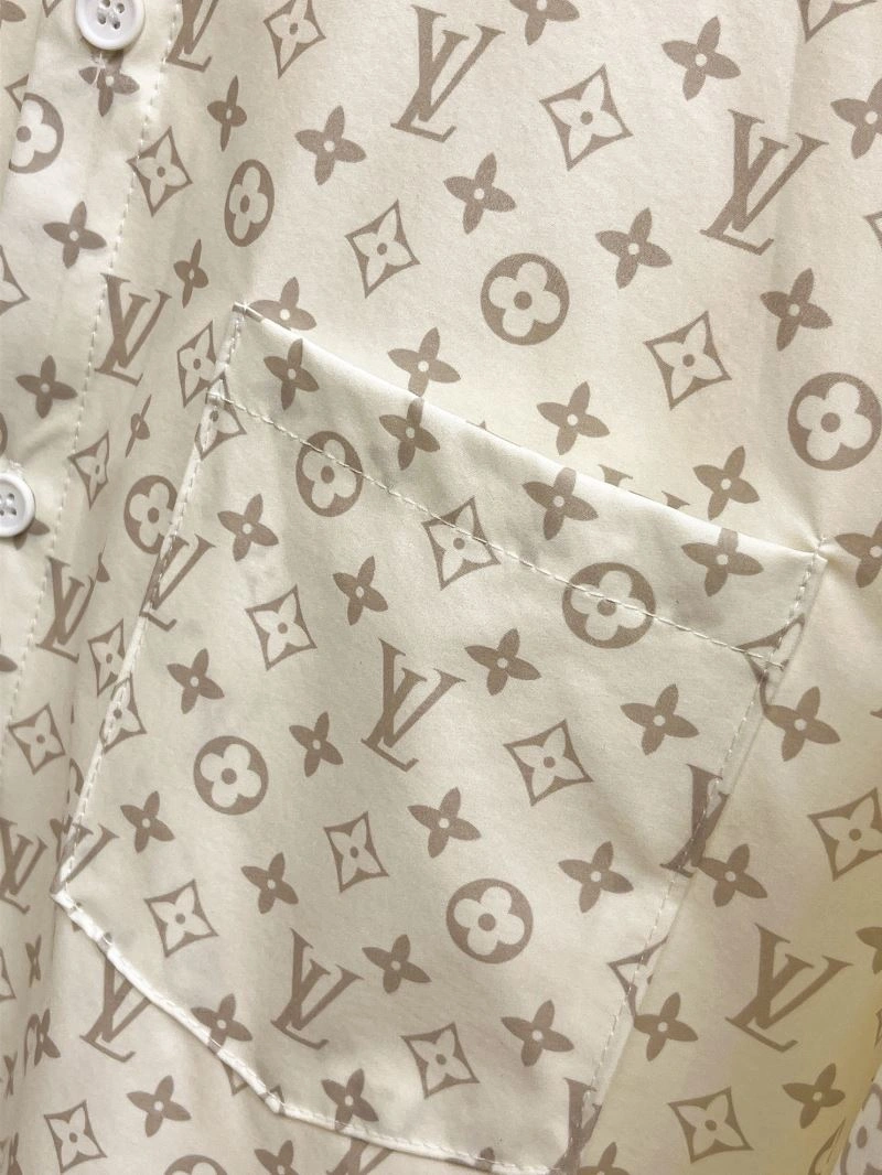 Chic Louis Vuitton Shirts 137455