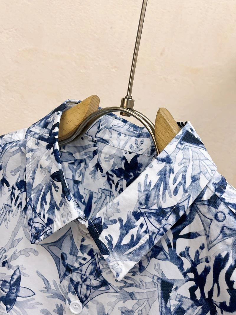 Bright Louis Vuitton Shirts 137449