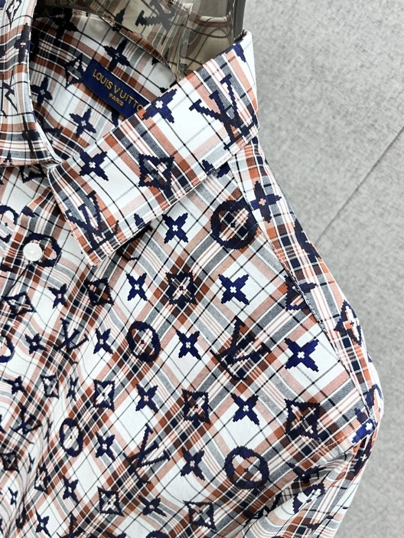 Stretchable Louis Vuitton Shirts 136482