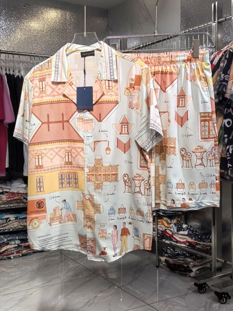 Louis Vuitton Shirts Sporty 136485