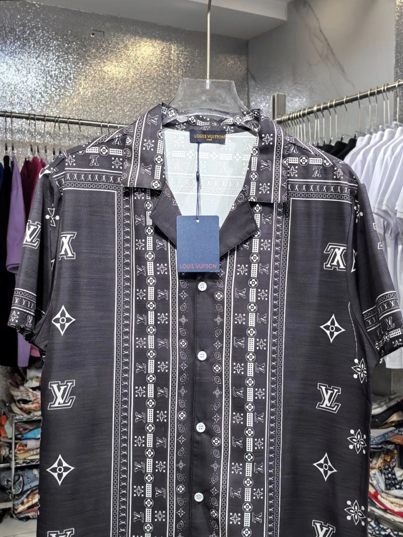Louis Vuitton Shirts MoistureWicking 136476