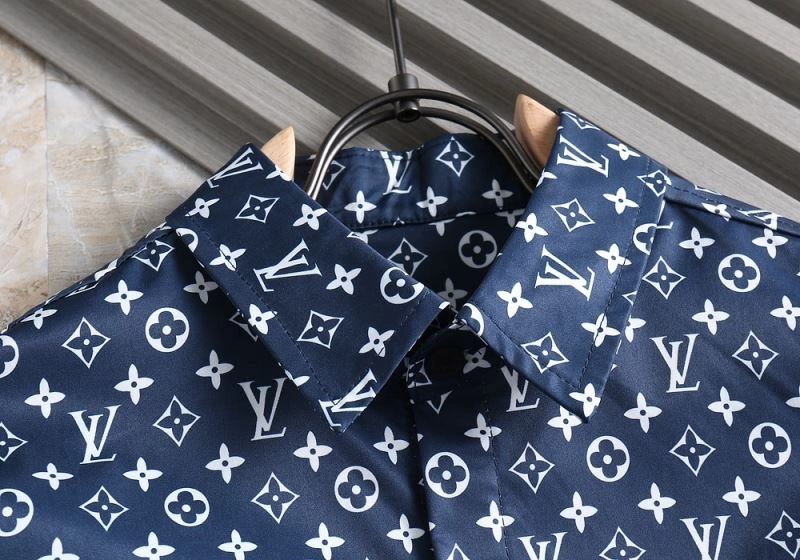 TechFriendly Louis Vuitton Shirts 136463