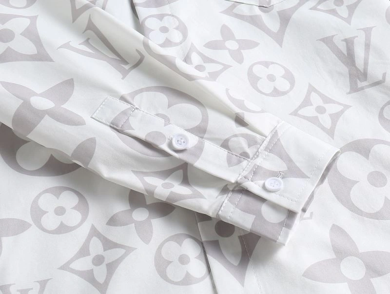 Practical Louis Vuitton Shirts 136467