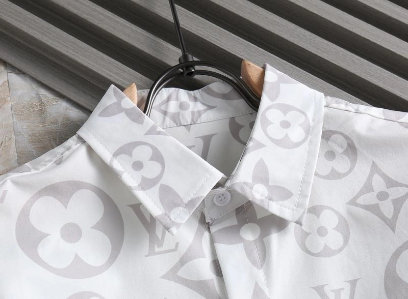 Practical Louis Vuitton Shirts 136467