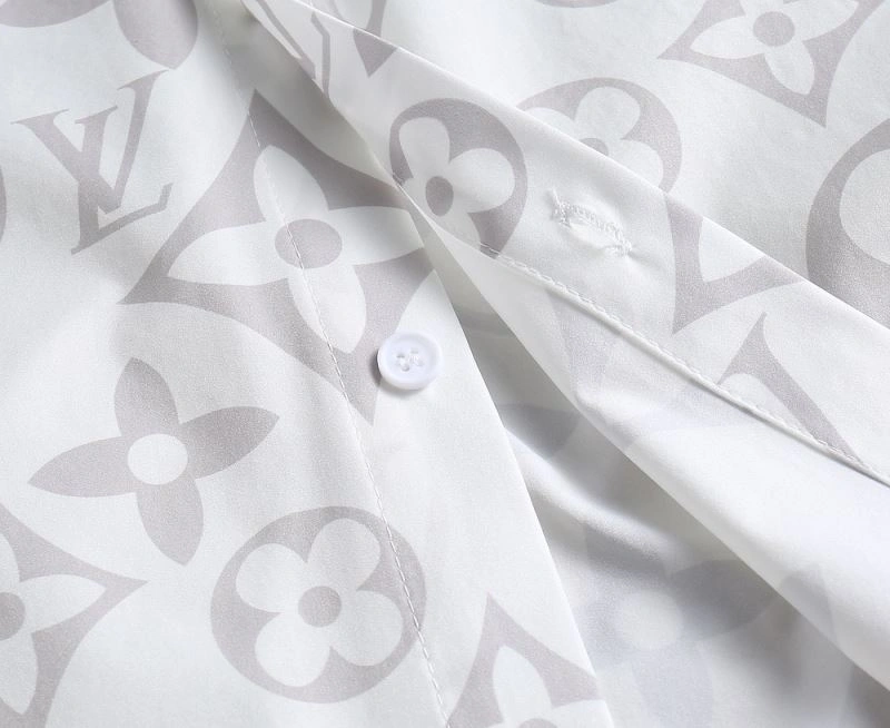 Practical Louis Vuitton Shirts 136467