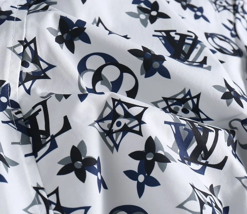 Modern Louis Vuitton Shirts 136474