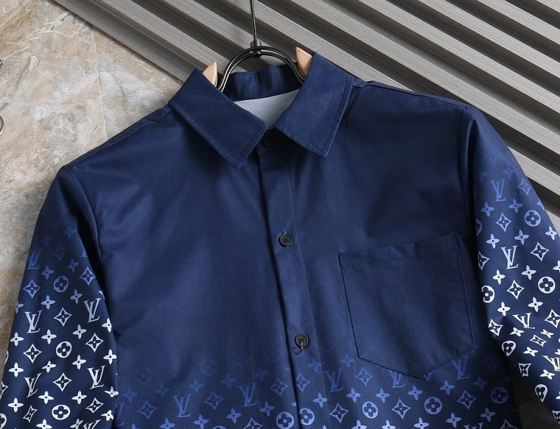 TravelReady Louis Vuitton Shirts 136460