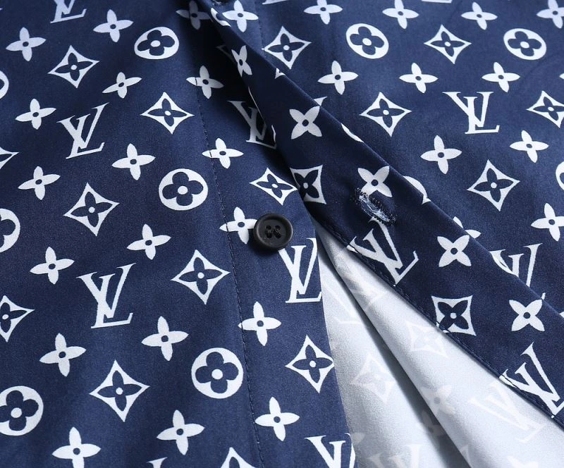 TravelReady Louis Vuitton Shirts 136460