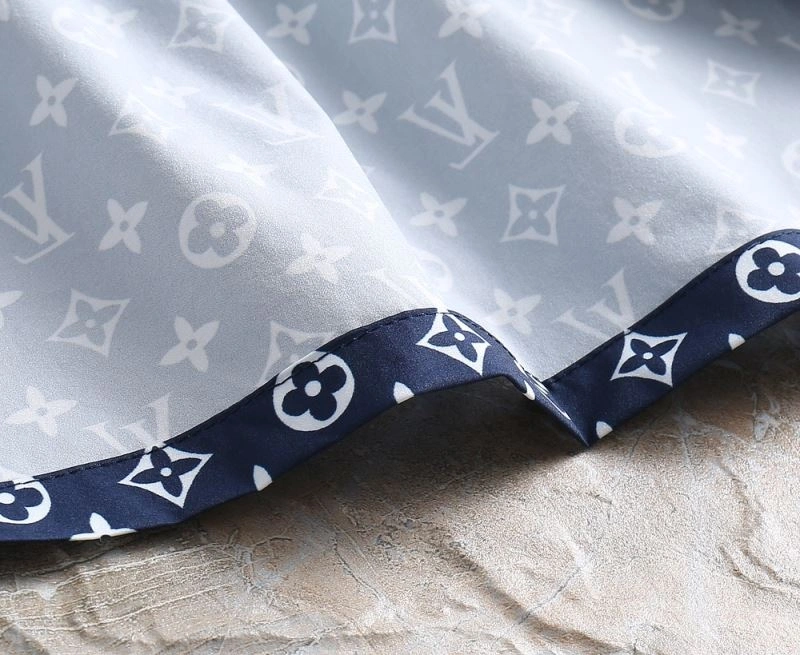 TravelReady Louis Vuitton Shirts 136460