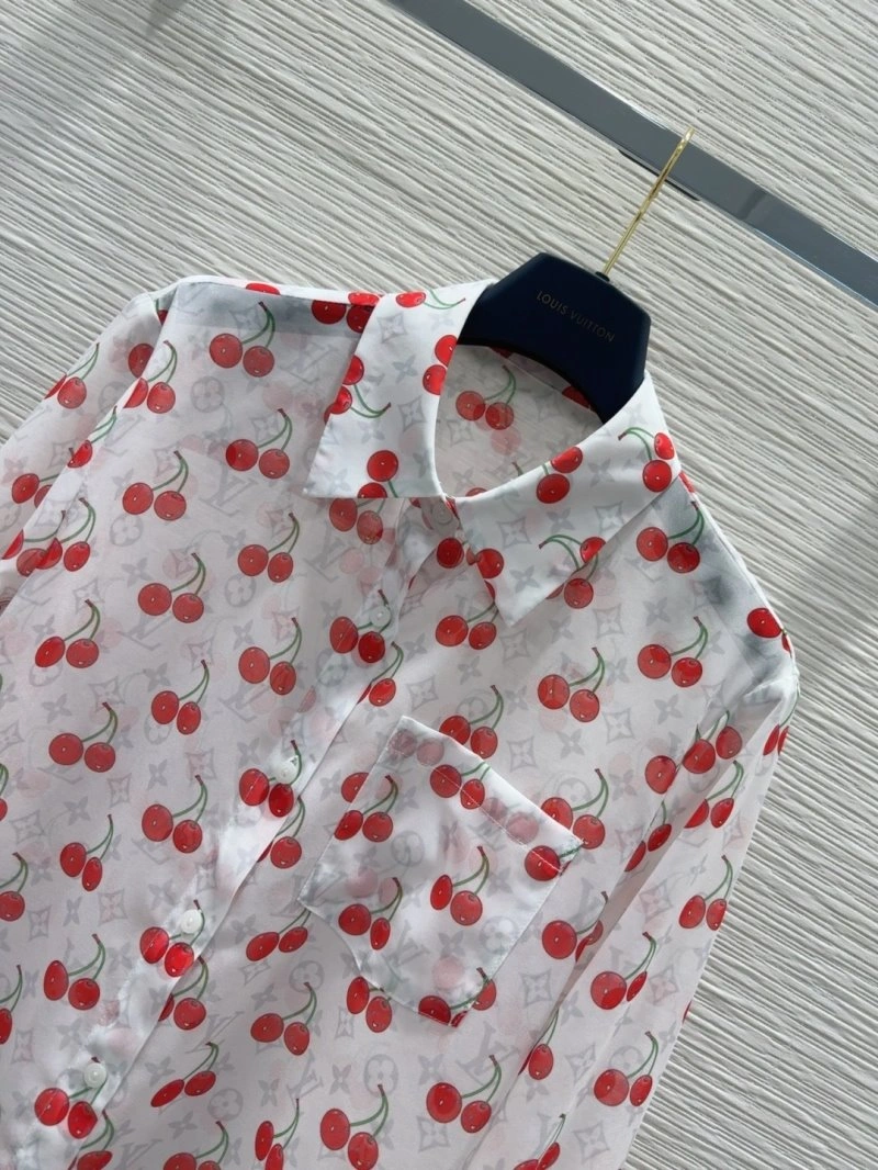 Affordable Louis Vuitton Shirts 131050