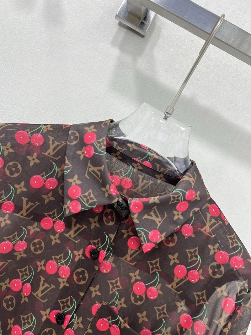 NewStyle Louis Vuitton Shirts 131045