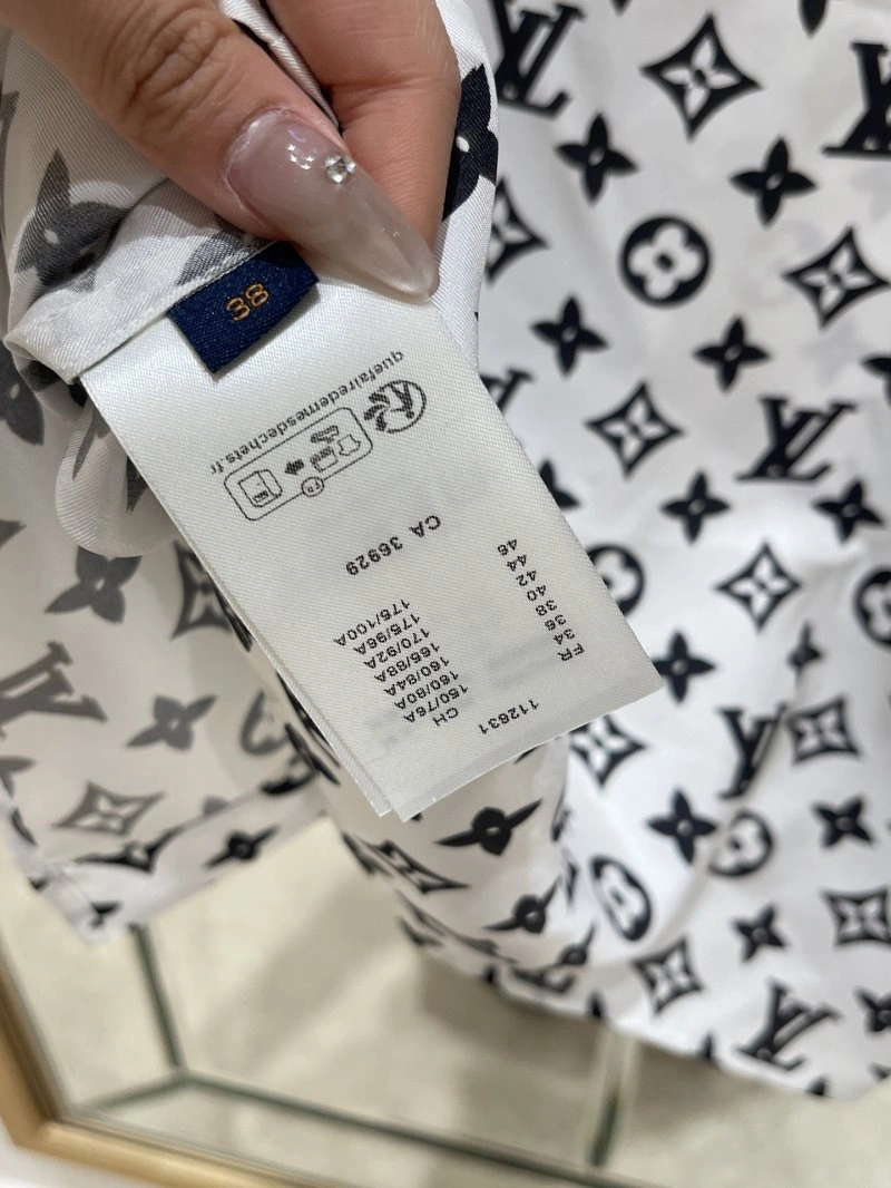 Louis Vuitton Shirts Trendy 131047