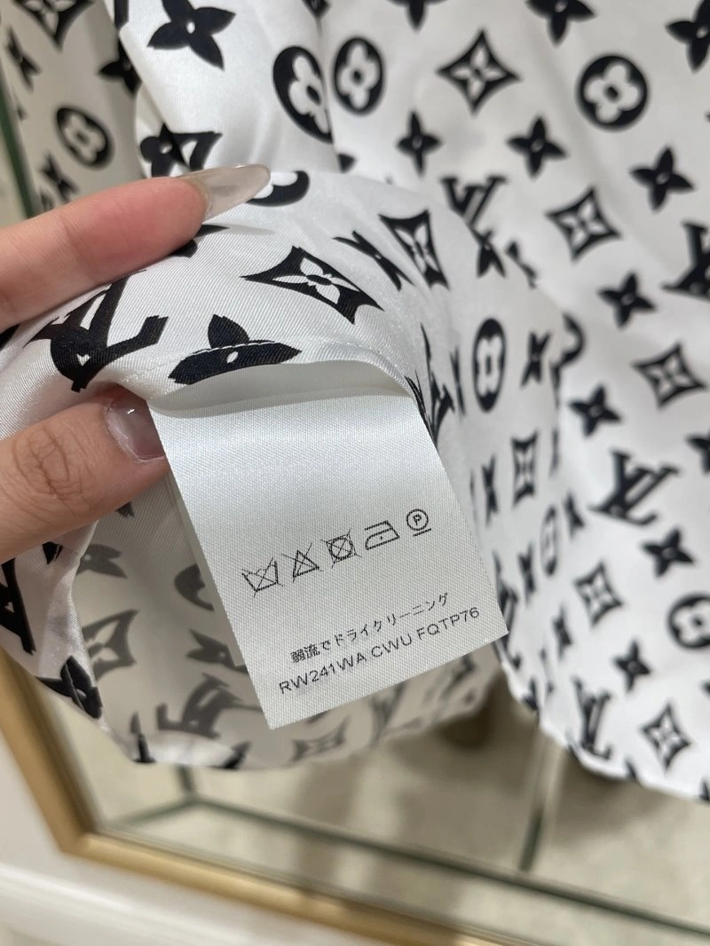 Louis Vuitton Shirts Trendy 131047