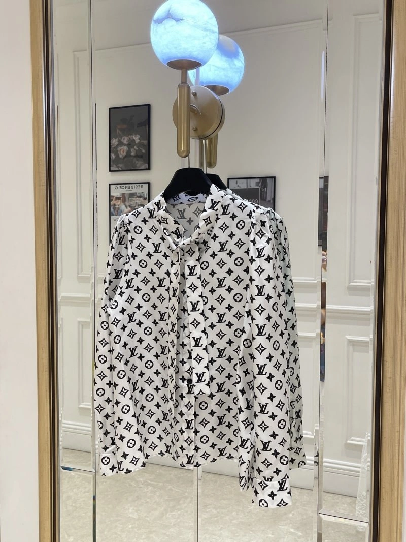 Louis Vuitton Shirts Trendy 131047