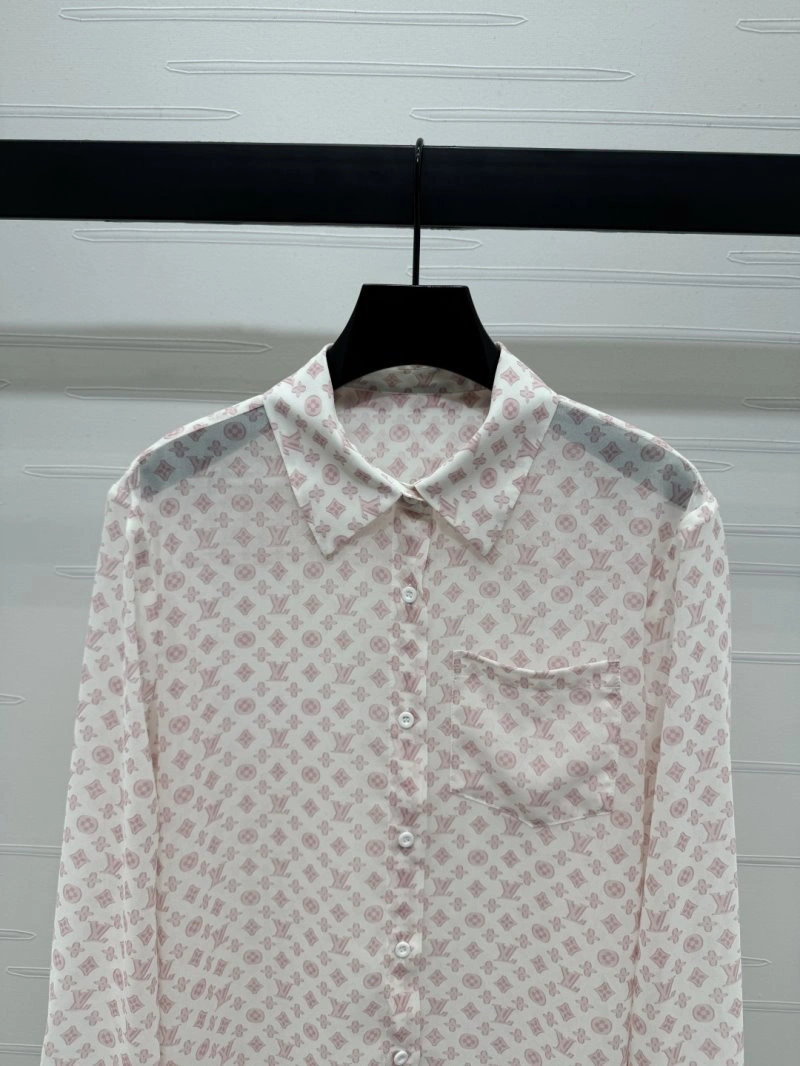 Fashionable Louis Vuitton Shirts 131745