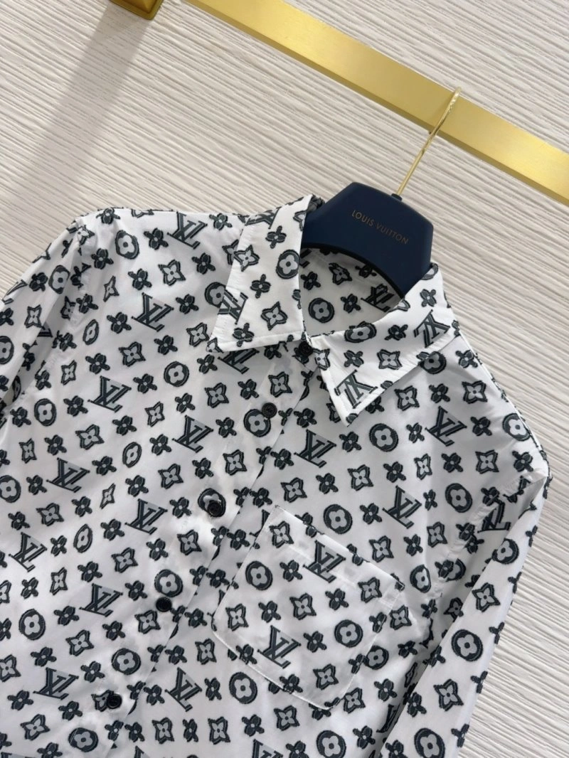 Sophisticated Louis Vuitton Shirts 131732