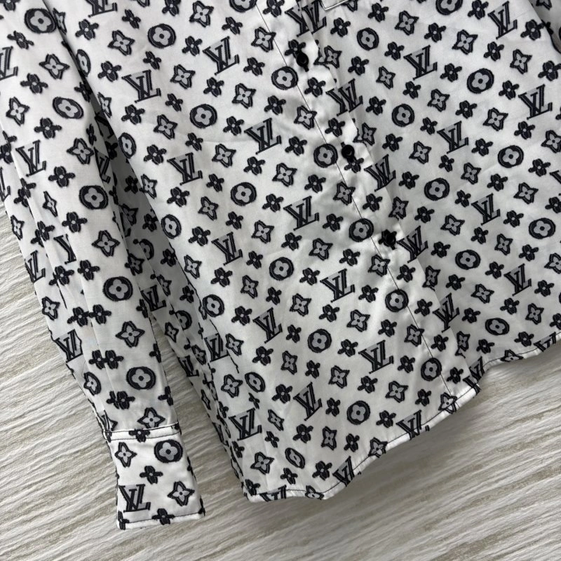 Fashionable Louis Vuitton Shirts 131730