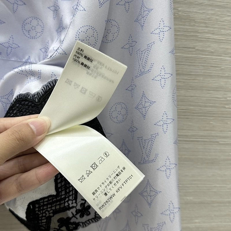 Trendsetting Louis Vuitton Shirts 131727