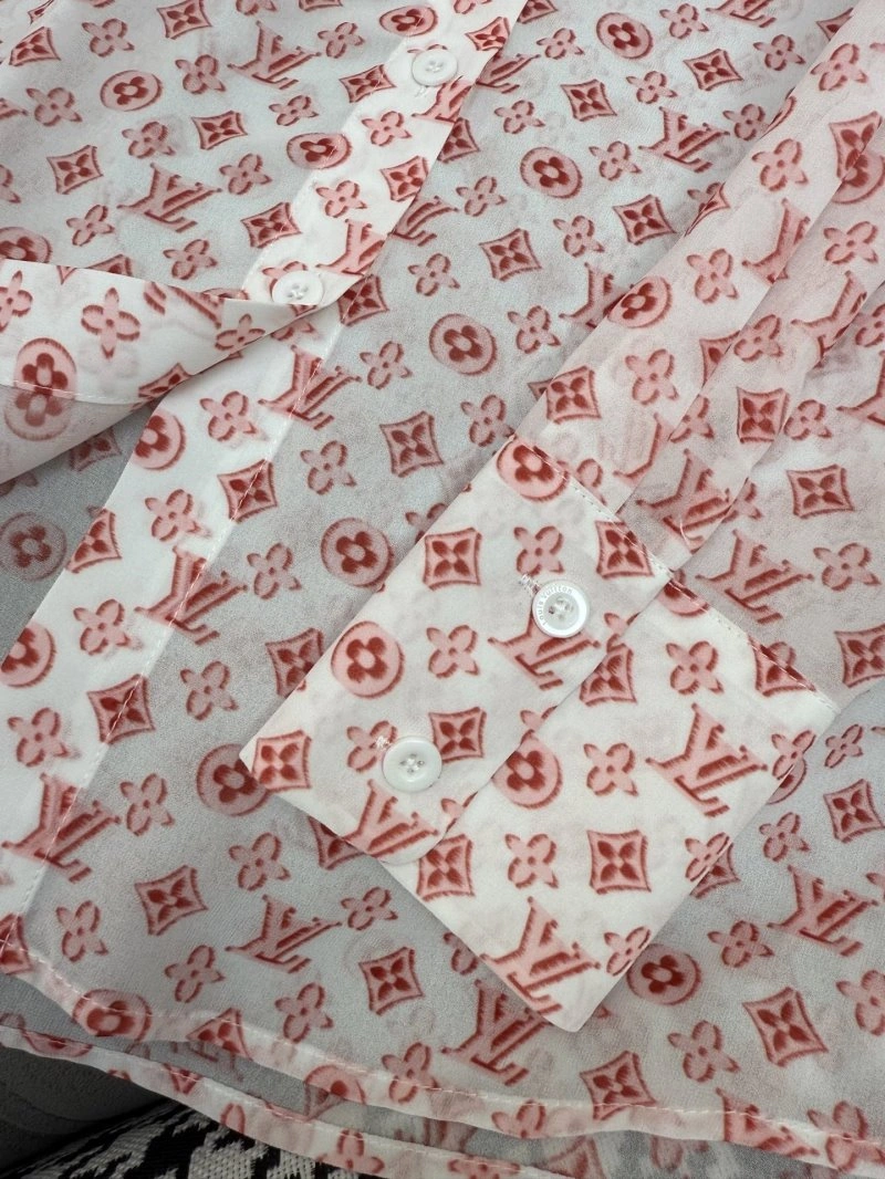 Louis Vuitton Shirts Comfortable 131726