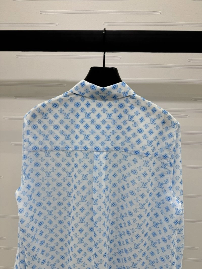 Durable Louis Vuitton Shirts 131724