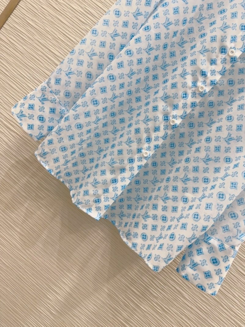 WeatherProof Louis Vuitton Shirts 131723