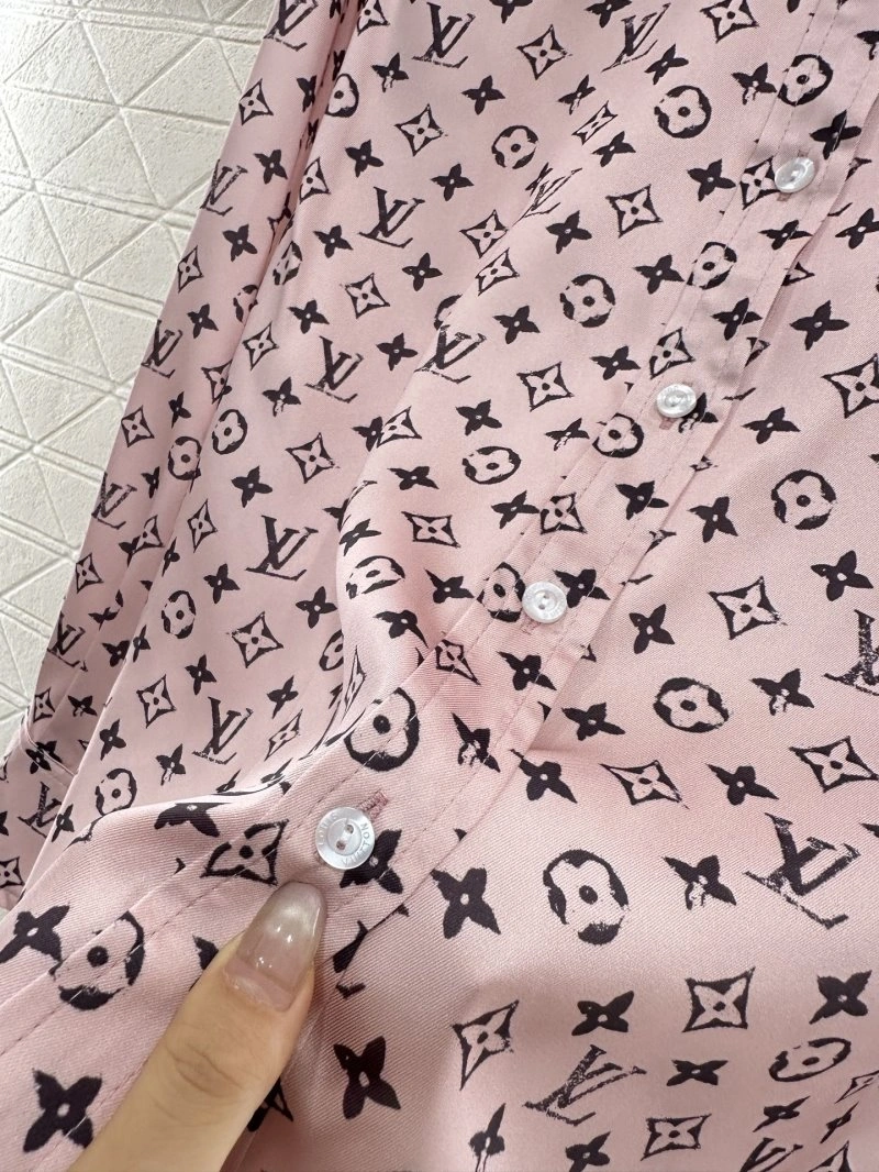 Casual Louis Vuitton Shirts 131706