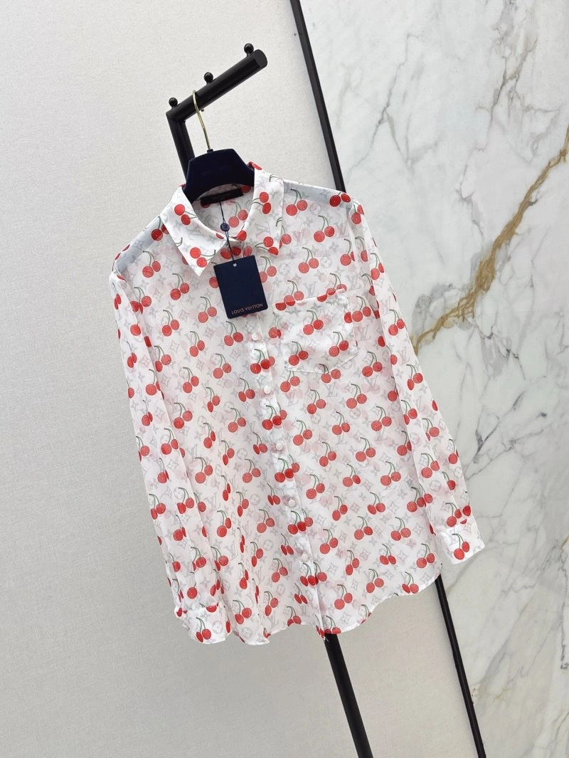 WaterResistant Louis Vuitton Shirts 130682