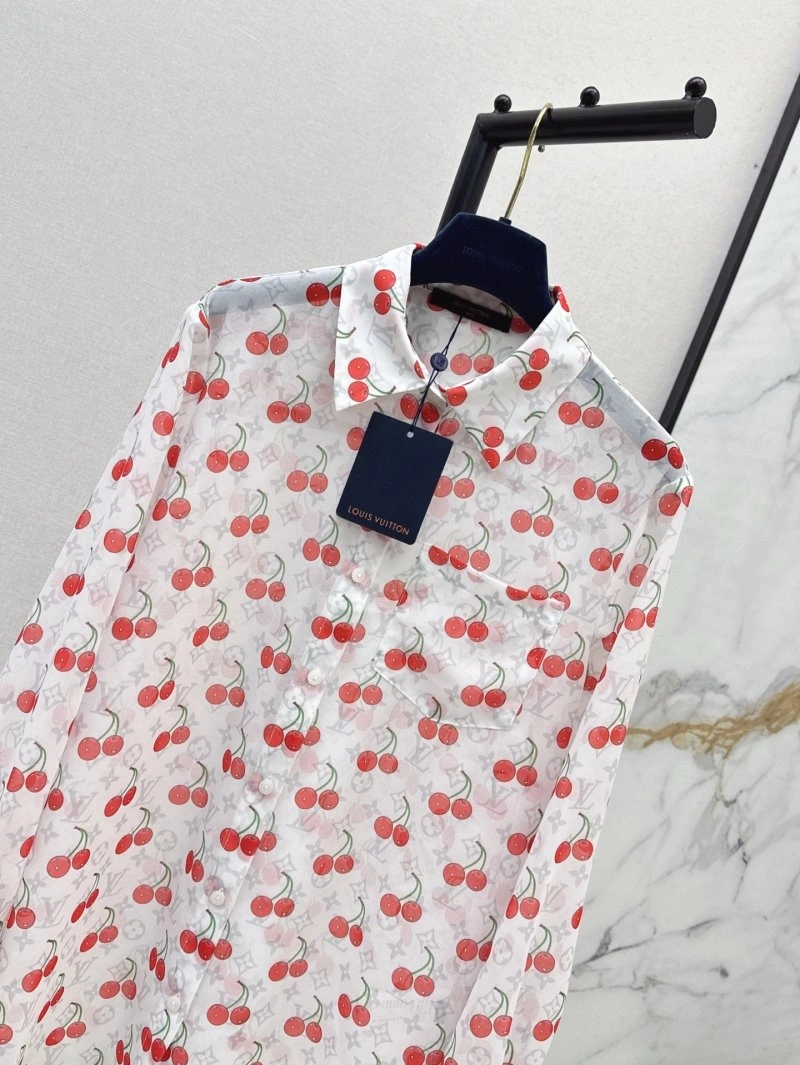 WaterResistant Louis Vuitton Shirts 130682