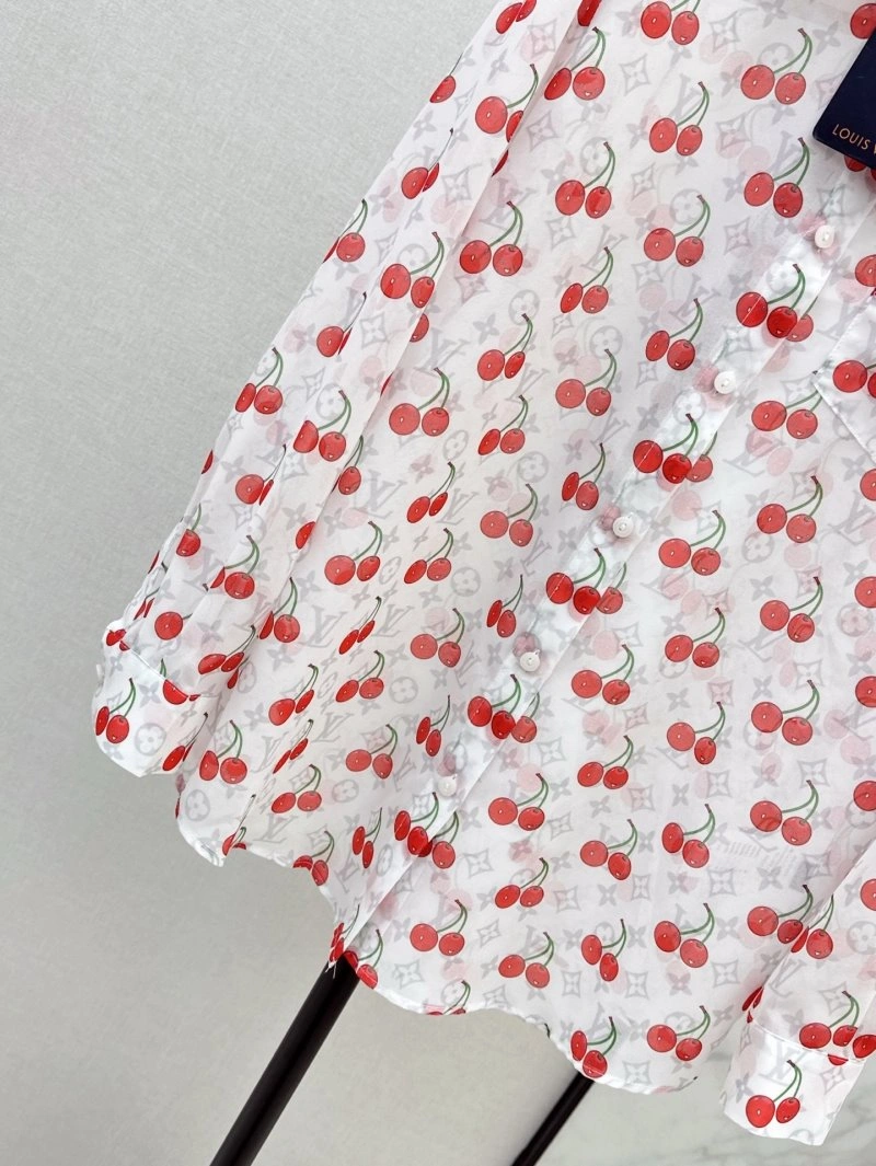 WaterResistant Louis Vuitton Shirts 130682