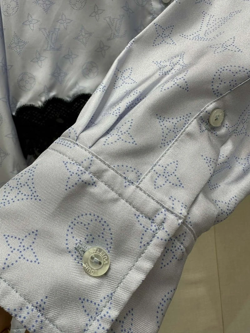 Packable Louis Vuitton Shirts 130691