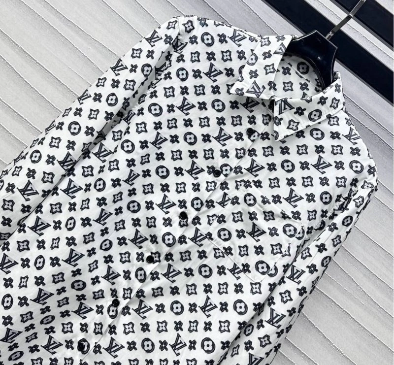 Louis Vuitton Shirts TimelessDesign 130679