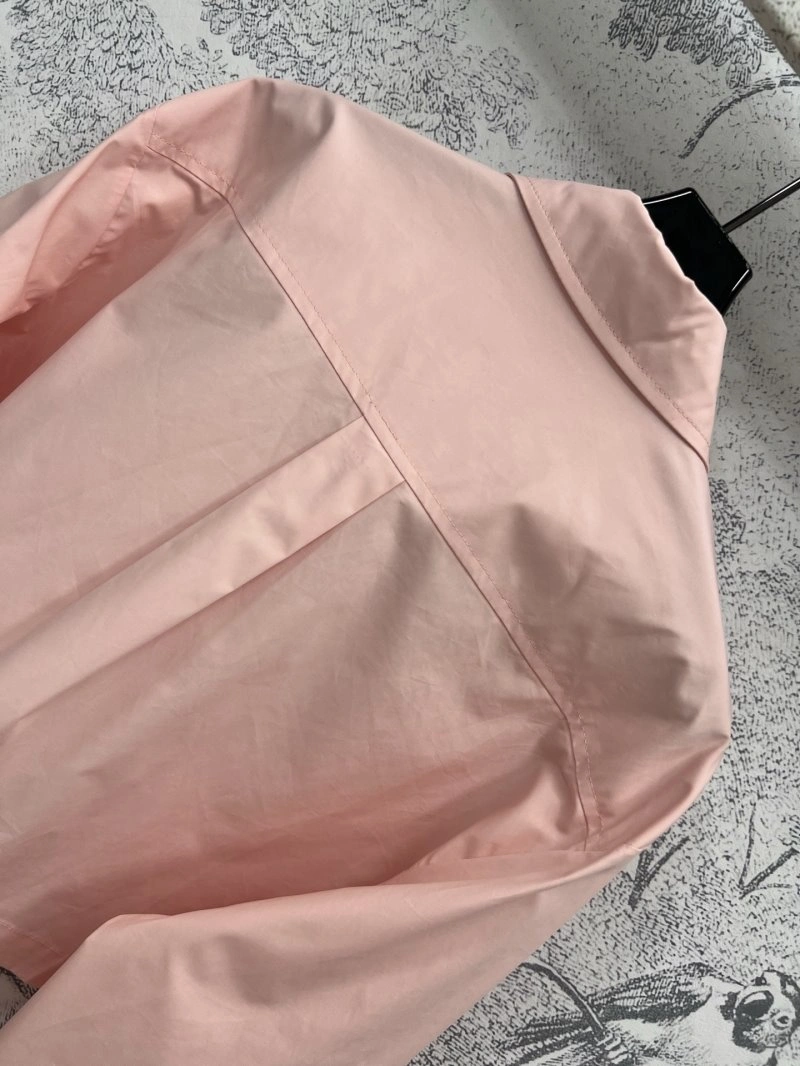 Minimalist Louis Vuitton Shirts 130693
