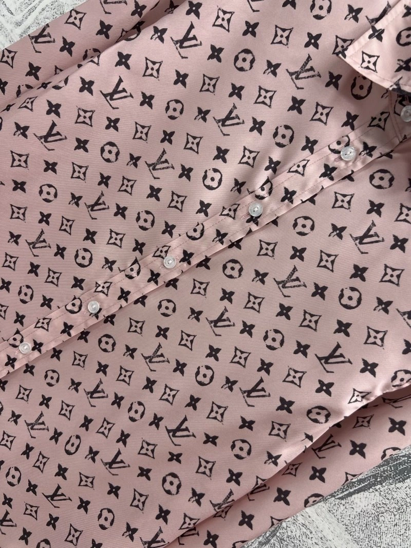 Affordable Louis Vuitton Shirts 130685