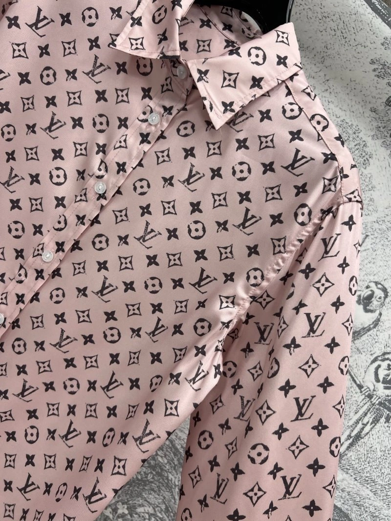Affordable Louis Vuitton Shirts 130685