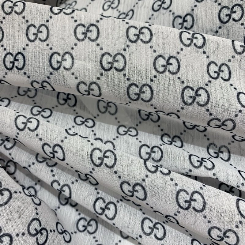 SmoothTexture Louis Vuitton Shirts 130686