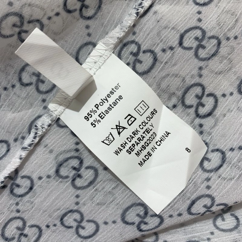 SmoothTexture Louis Vuitton Shirts 130686