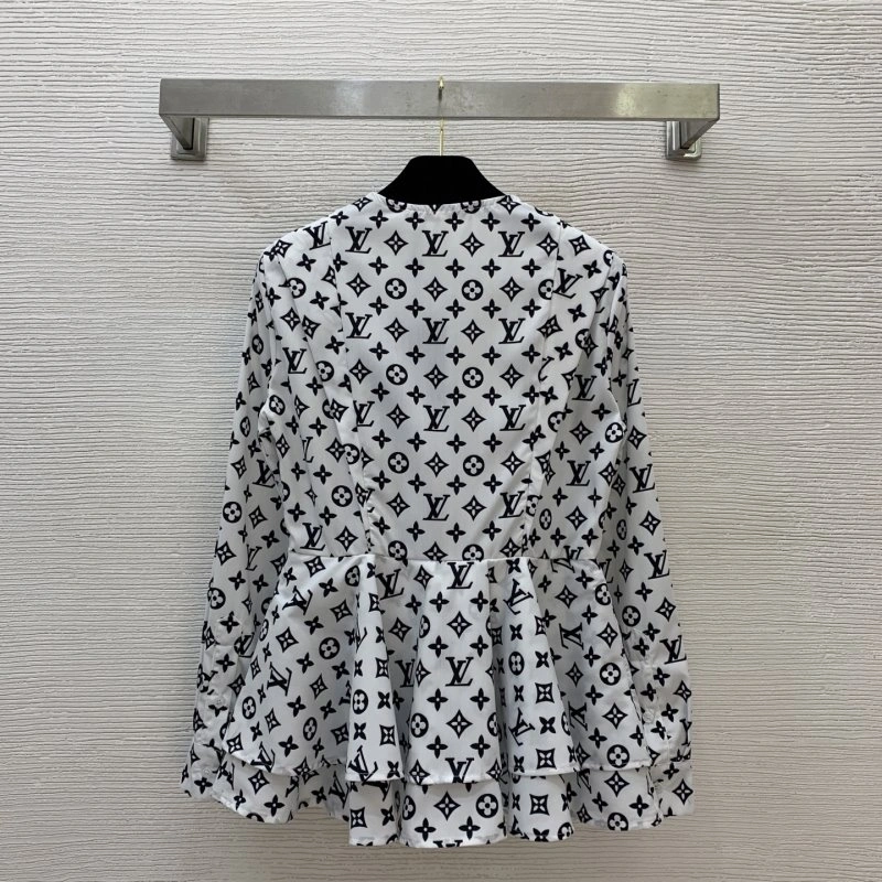 Minimalist Louis Vuitton Shirts 130674