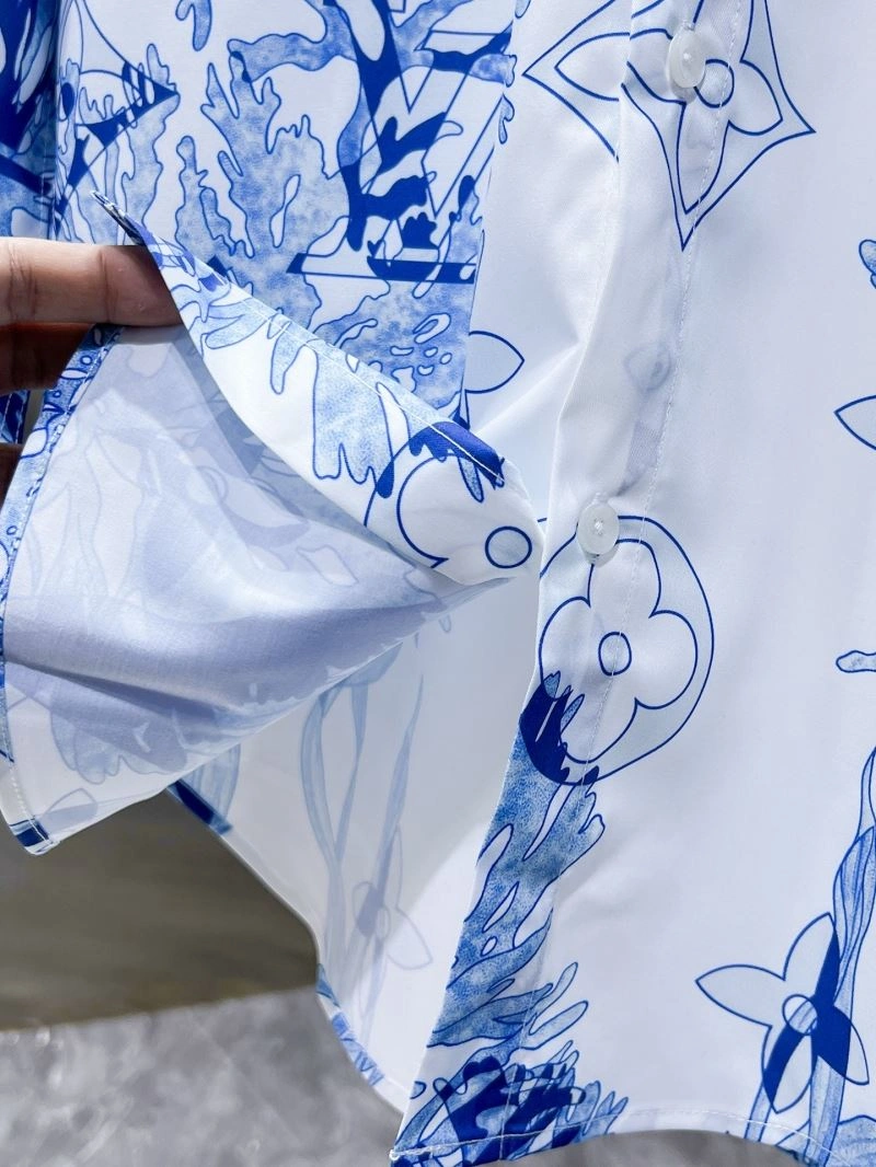 Supportive Louis Vuitton Shirts 135791