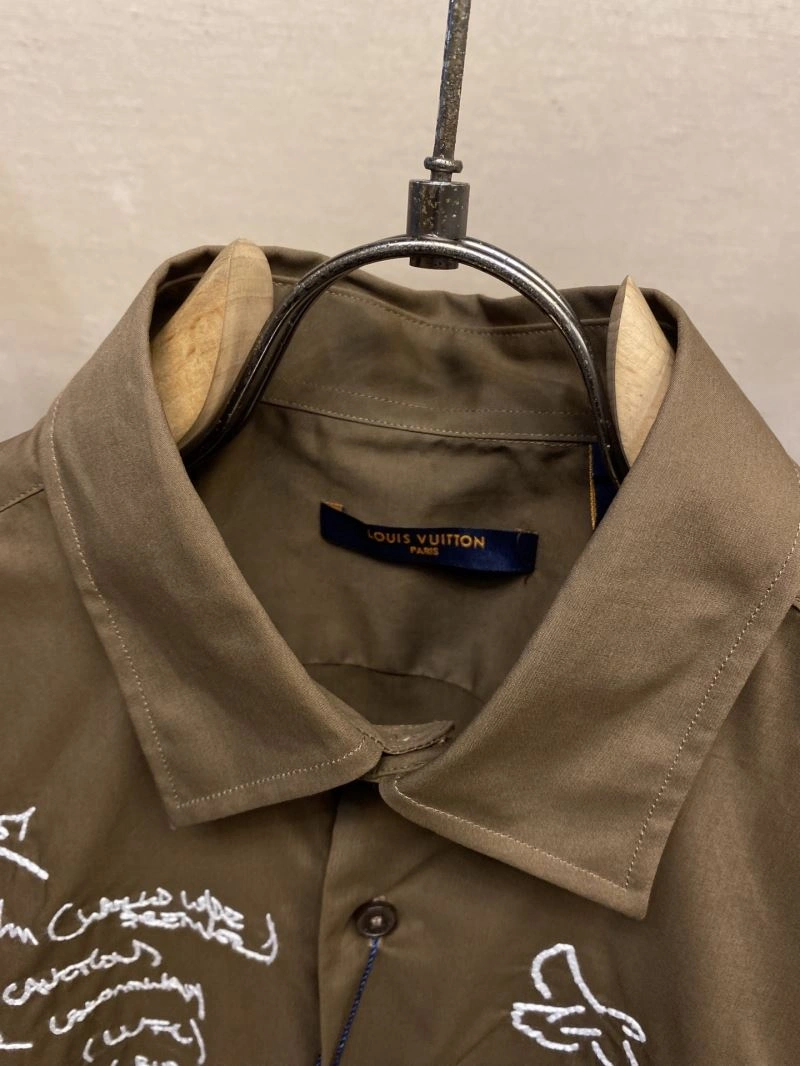 Flexible Louis Vuitton Shirts 135778